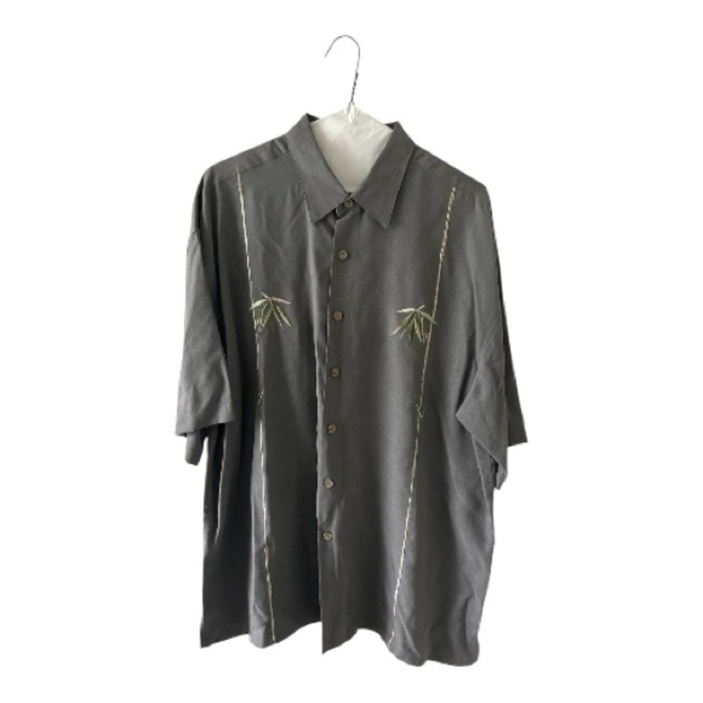 Bamboo Cay Gray Embroidered Button-Up Shirt Size L